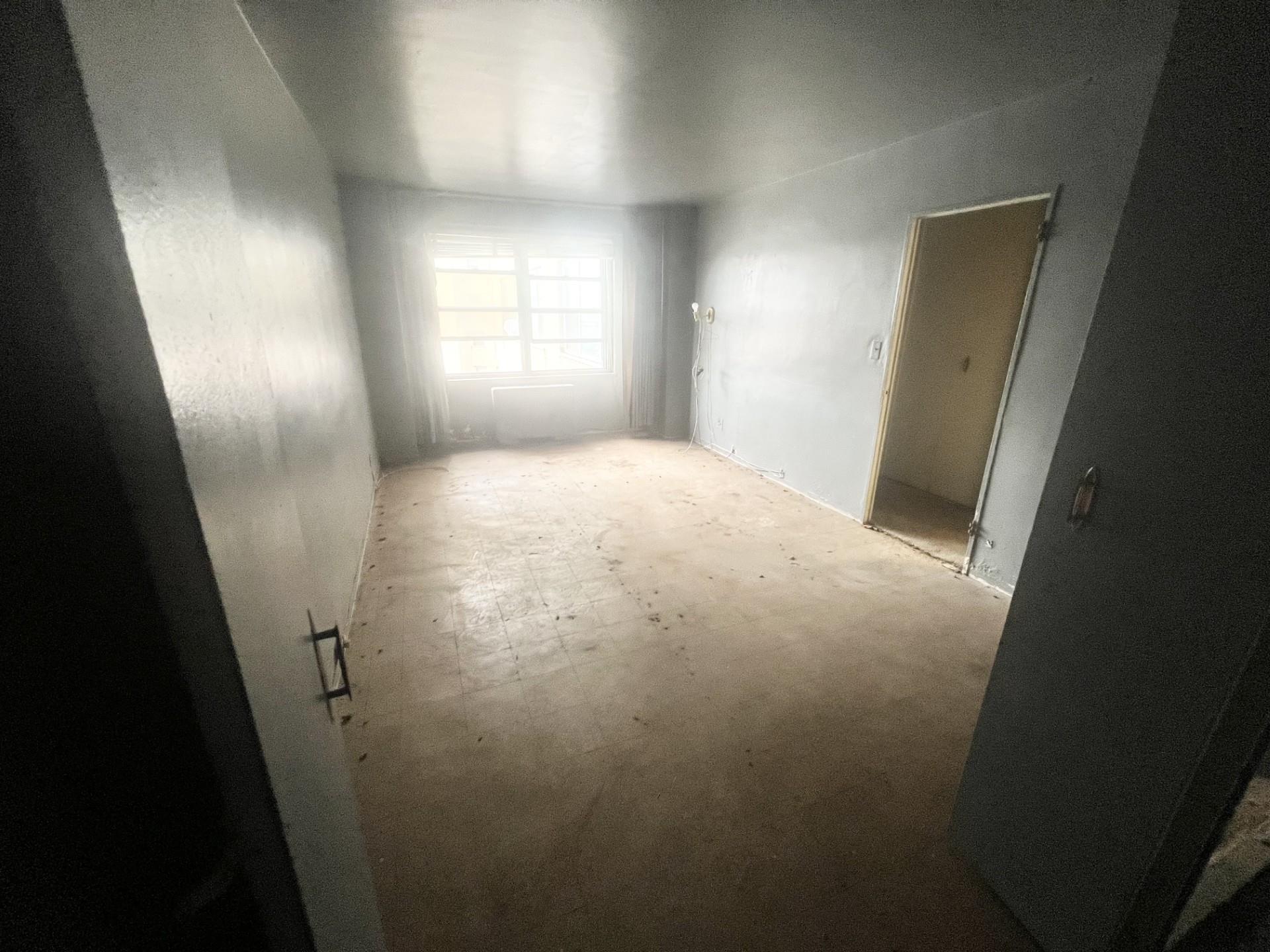Coop Grand Concourse  Bronx, NY 10451, MLS-823613-13