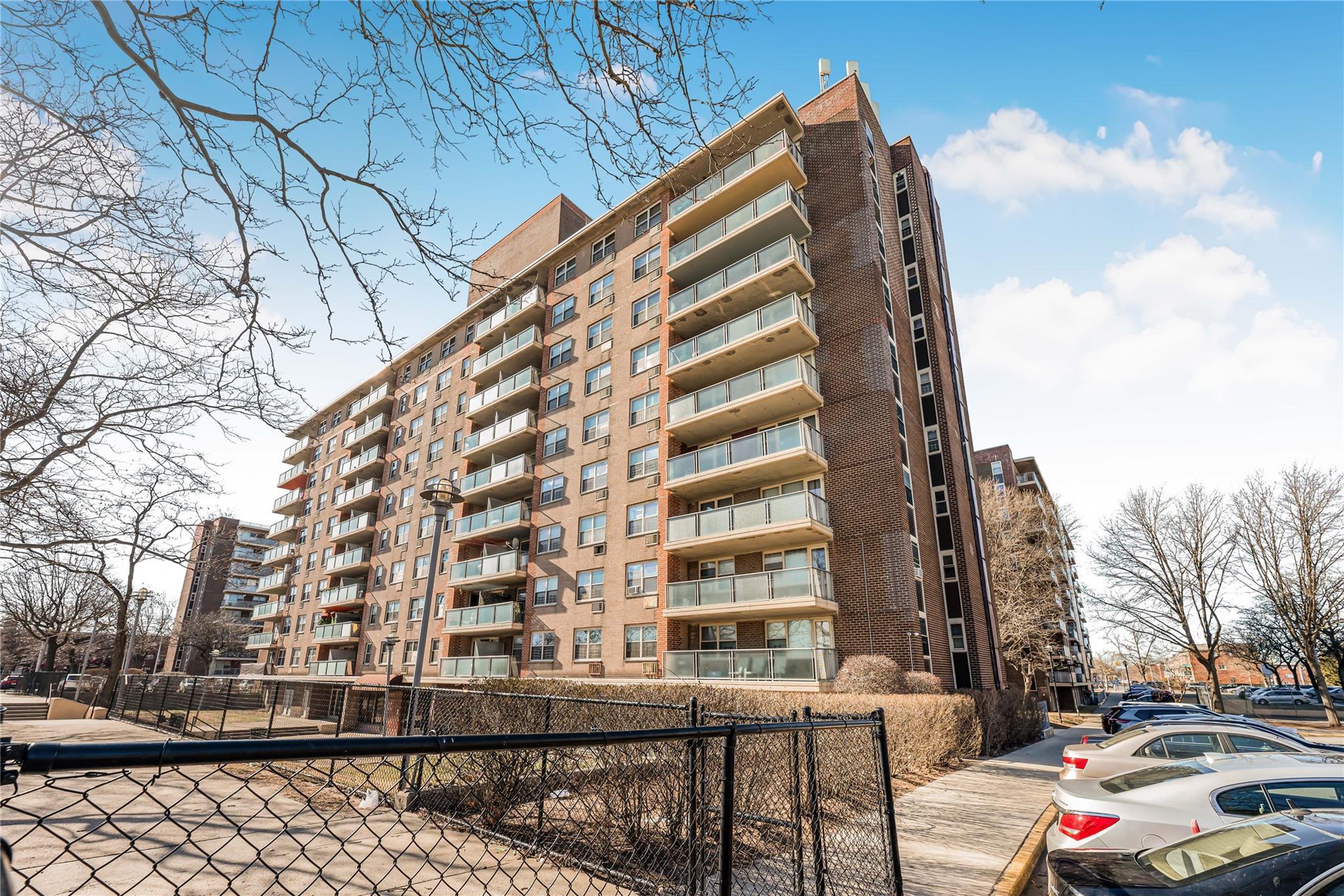 Condo Flatlands  Brooklyn, NY 11207, MLS-823655-28
