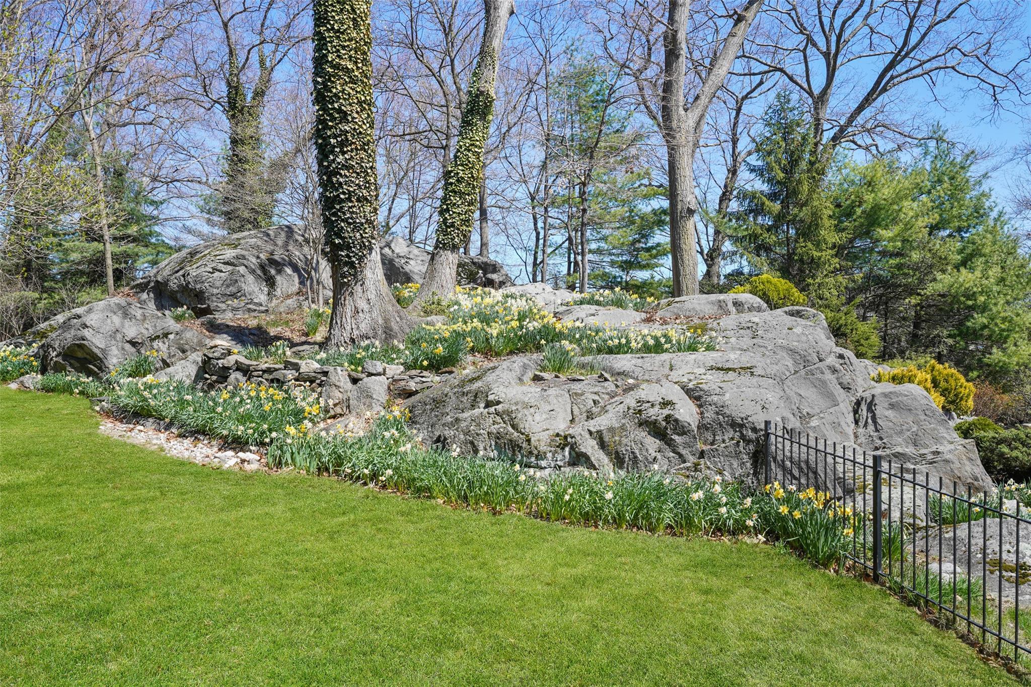 Single Family Lakeside  Westchester County, NY 10580, MLS-823716-29