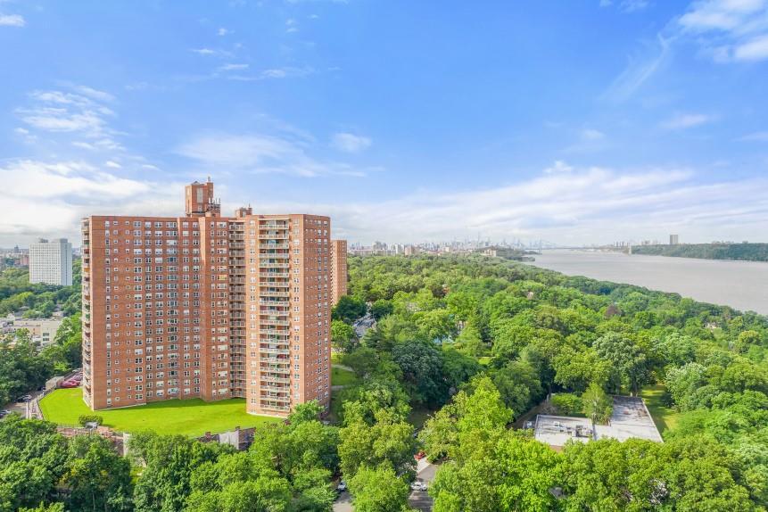 Coop Arlington  Bronx, NY 10471, MLS-823722-16