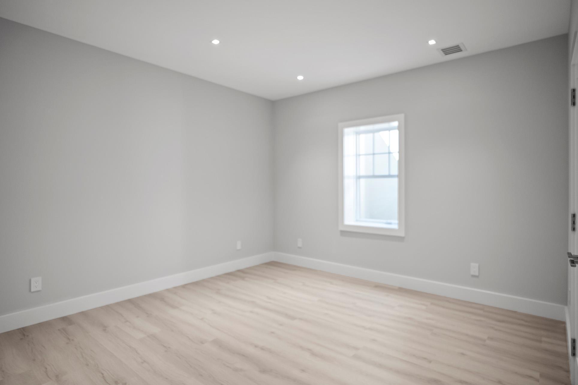 Single Family Mill  Suffolk County, NY 11978, MLS-823850-29