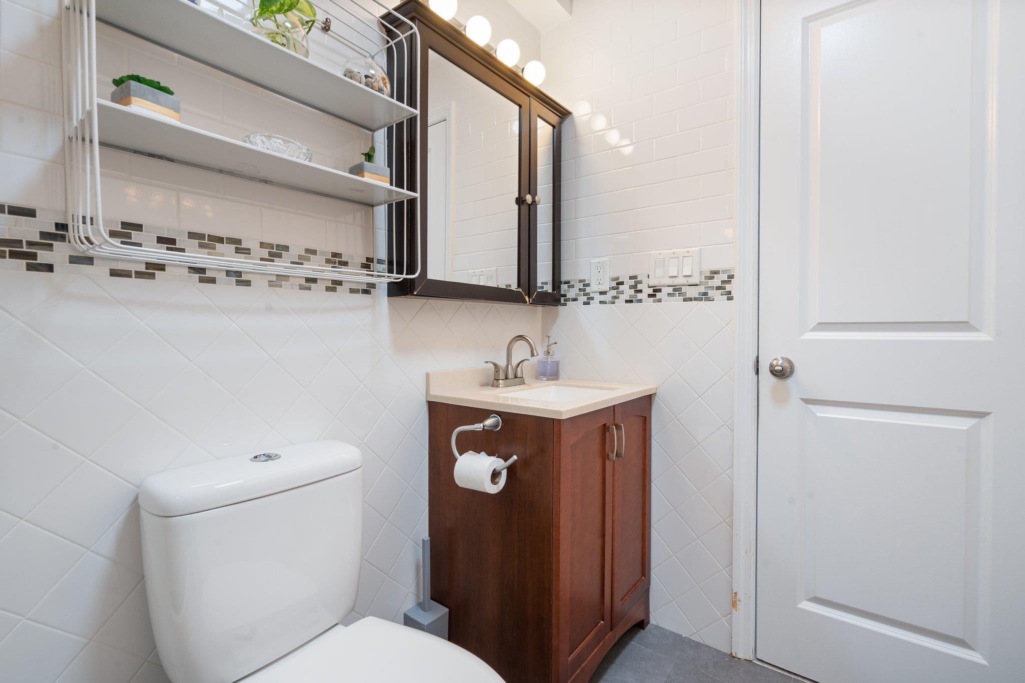 Single Family 52nd  Brooklyn, NY 11234, MLS-823866-23