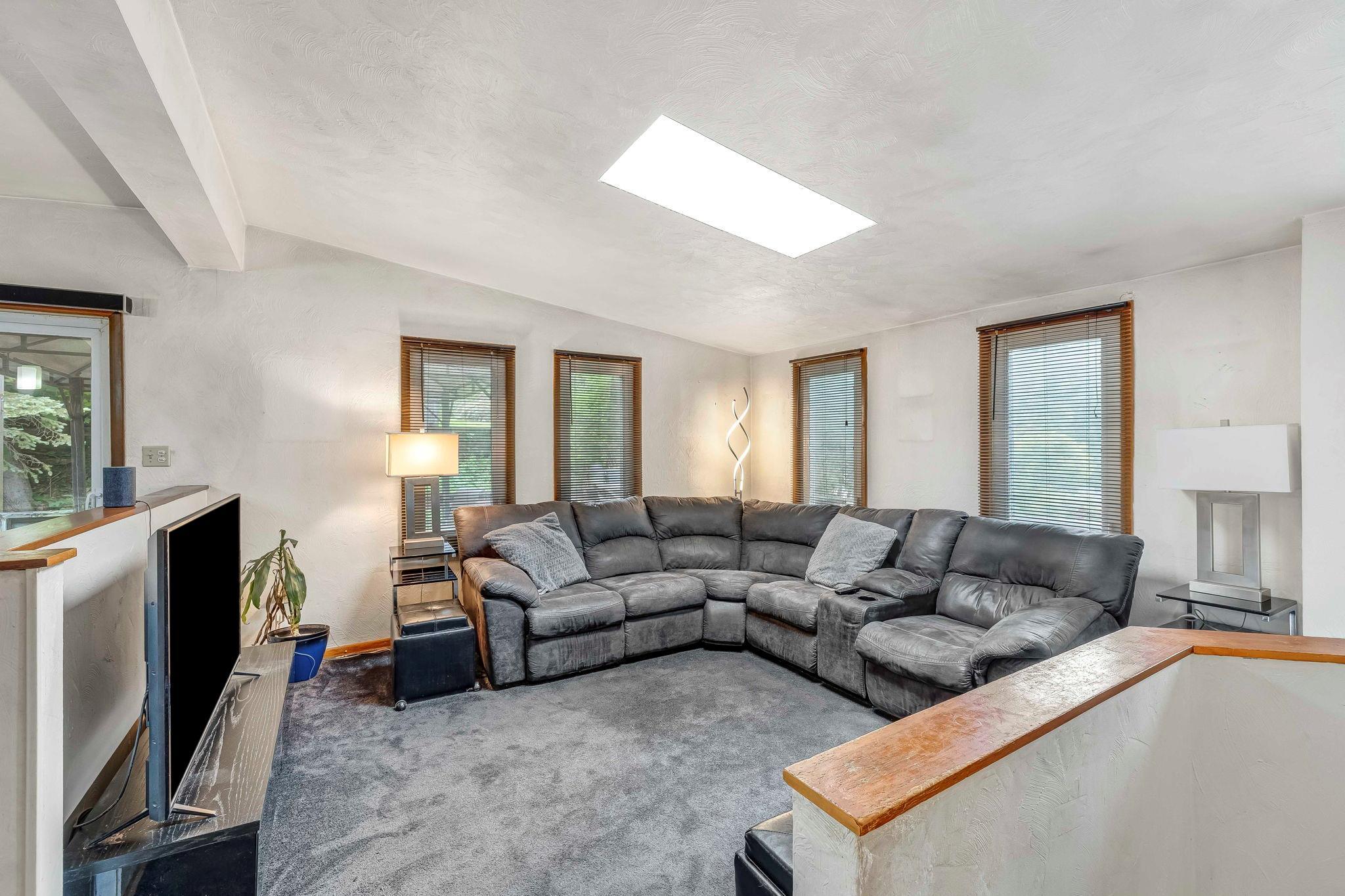 Single Family Putnam  Westchester County, NY 10567, MLS-823901-25
