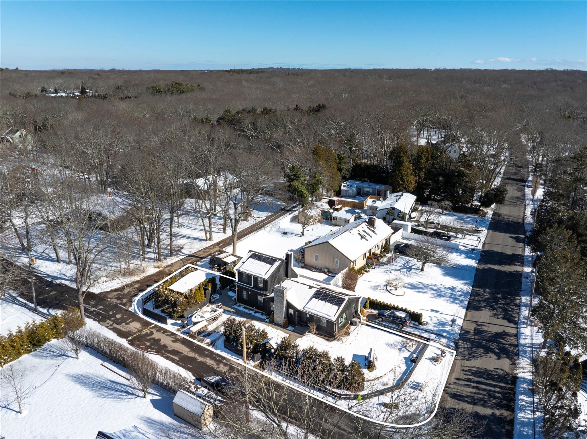 Single Family Little Fresh Pond  Suffolk County, NY 11968, MLS-823908-5