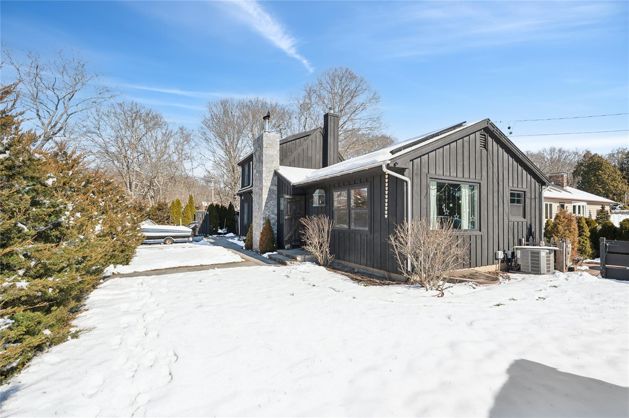 Single Family Little Fresh Pond  Suffolk County, NY 11968, MLS-823908-8