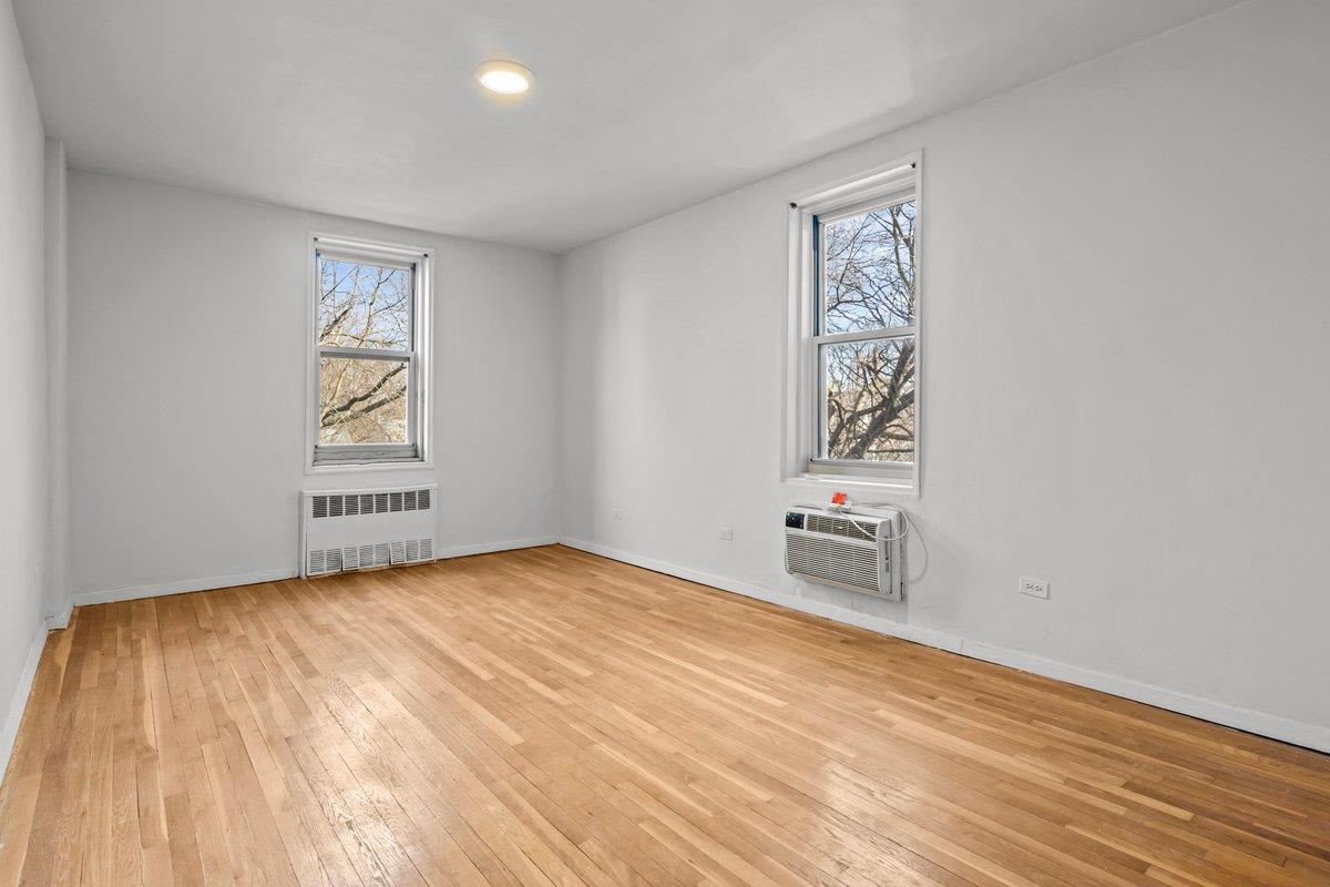 Coop Kappock  Bronx, NY 10463, MLS-823927-7