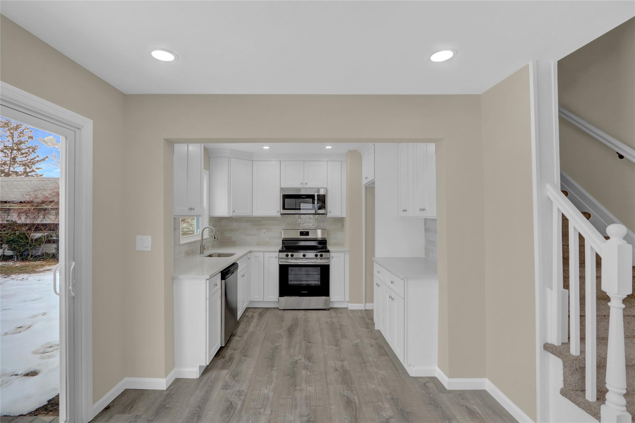 Single Family Dutch Broadway  Nassau County, NY 11580, MLS-823933-7