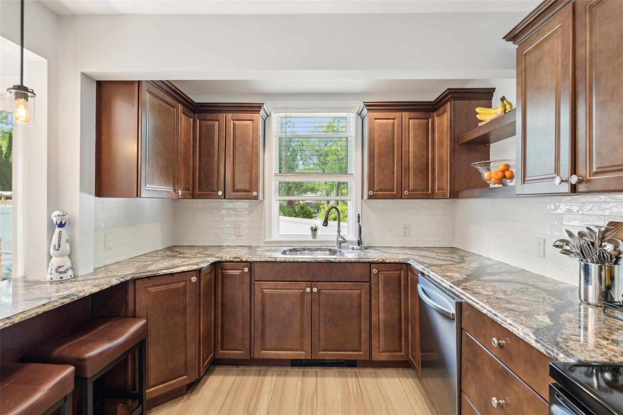 Single Family Tuscarora  Suffolk County, NY 11721, MLS-823939-13
