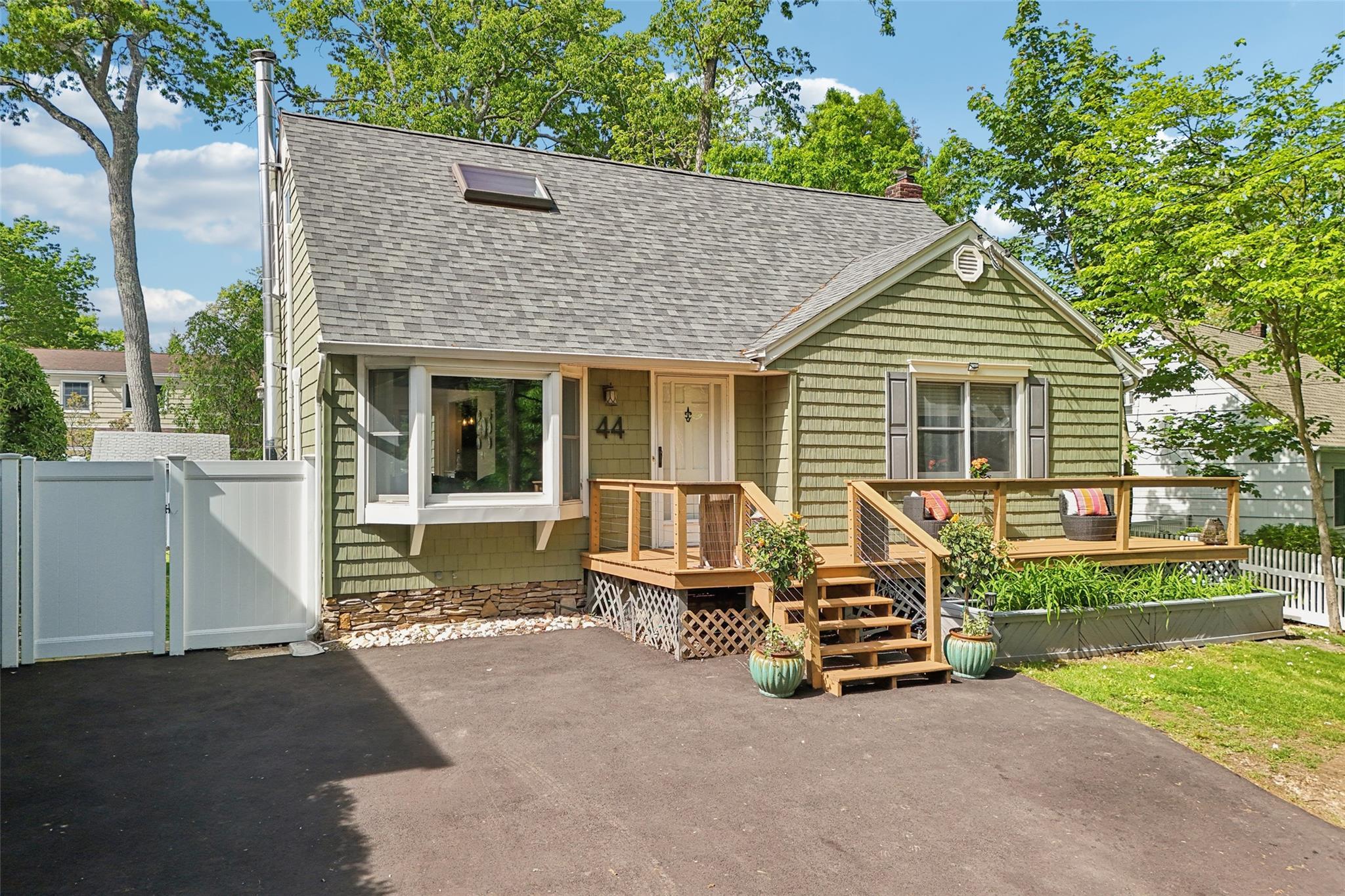 Single Family Tuscarora  Suffolk County, NY 11721, MLS-823939-2