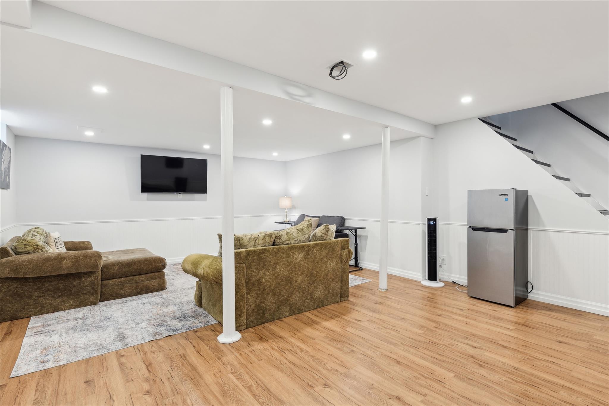 Single Family Tuscarora  Suffolk County, NY 11721, MLS-823939-27
