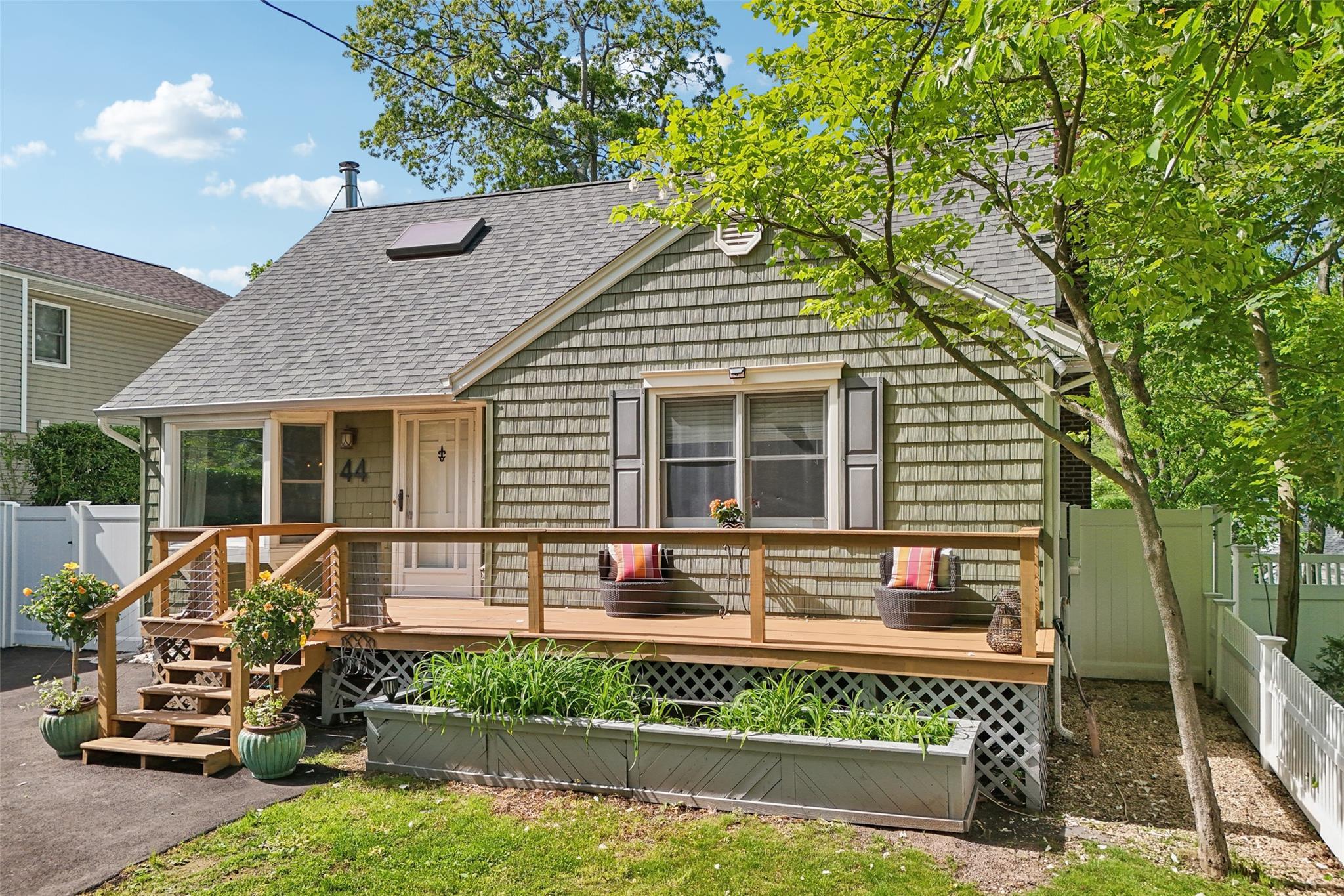 Single Family Tuscarora  Suffolk County, NY 11721, MLS-823939-3