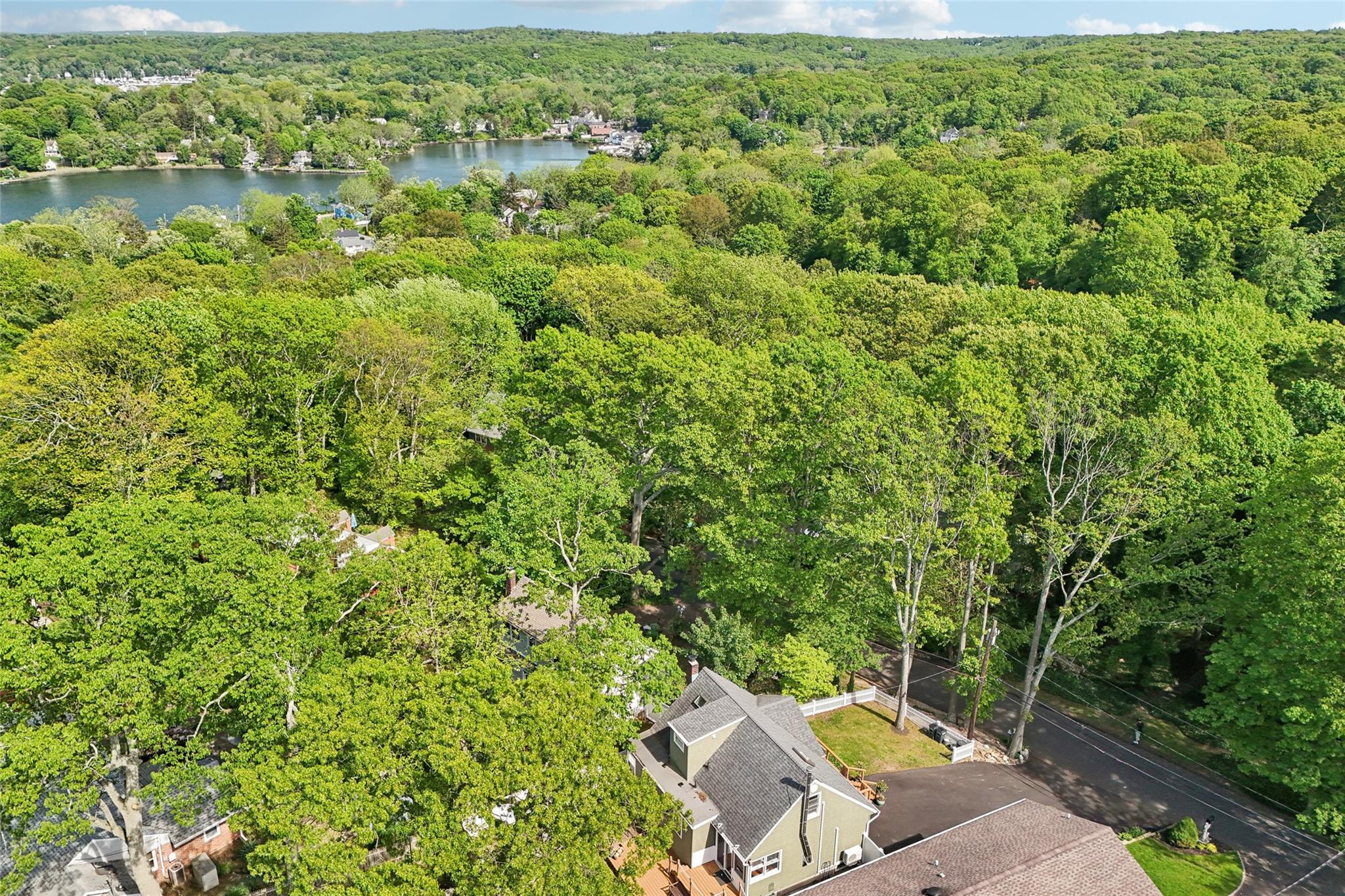 Single Family Tuscarora  Suffolk County, NY 11721, MLS-823939-43