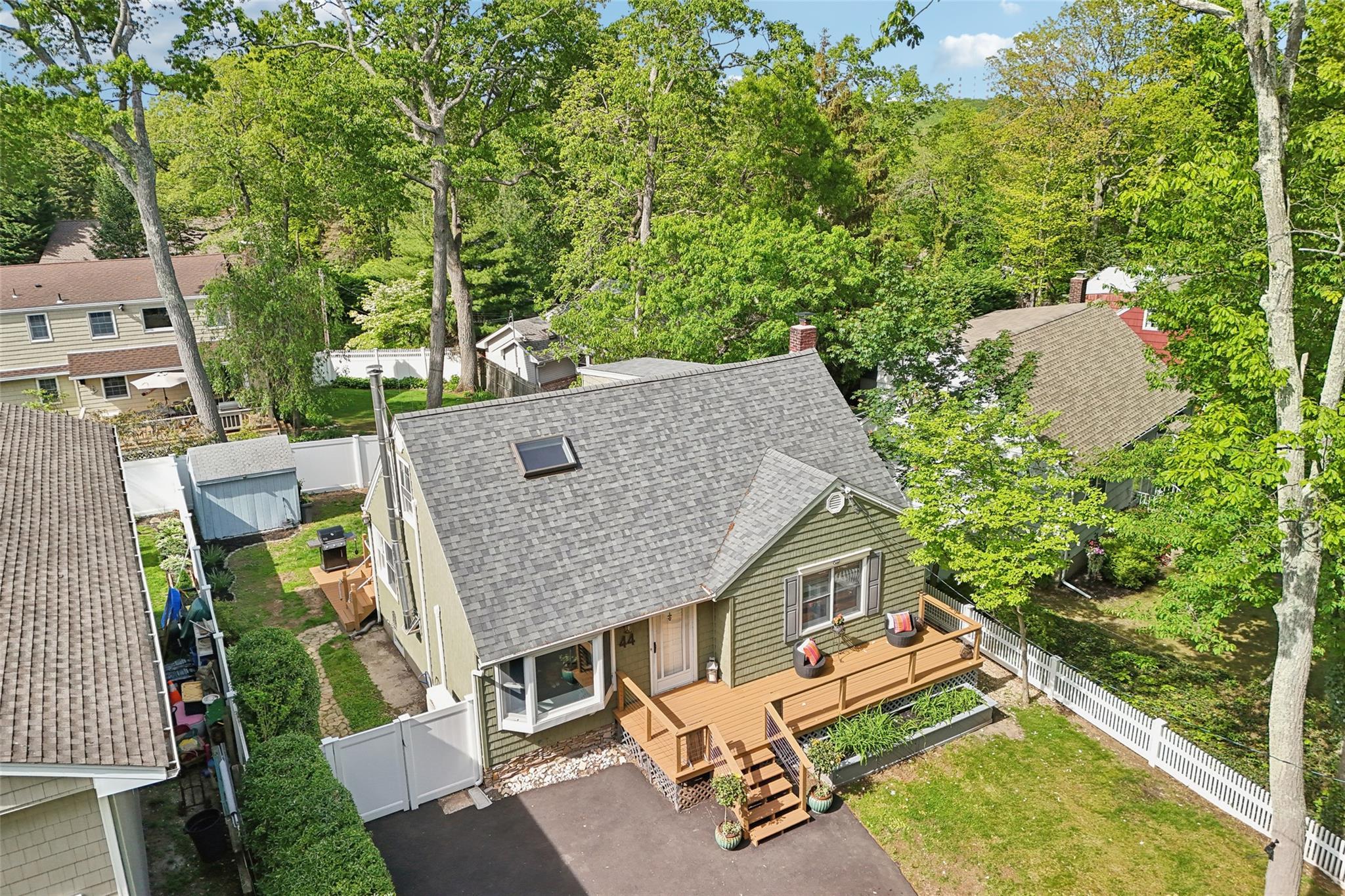 Single Family Tuscarora  Suffolk County, NY 11721, MLS-823939-46