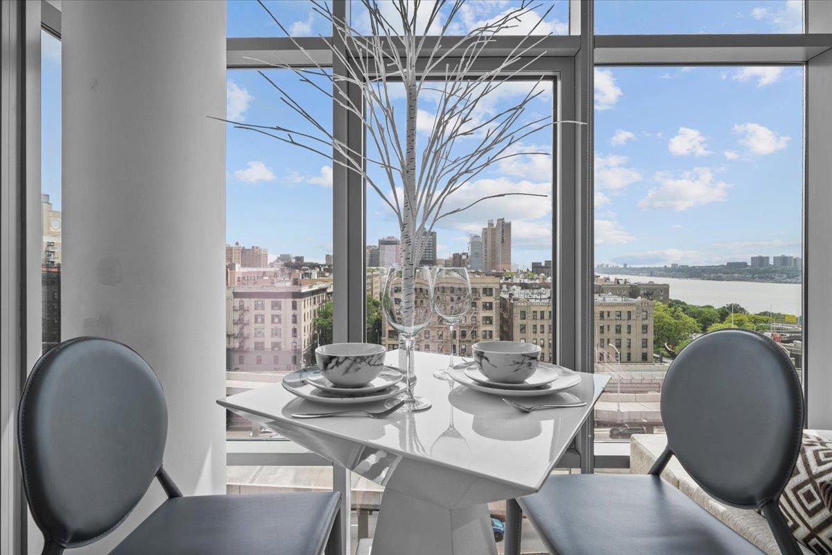 Condo Pinehurst  Manhattan, NY 10033, MLS-824060-11