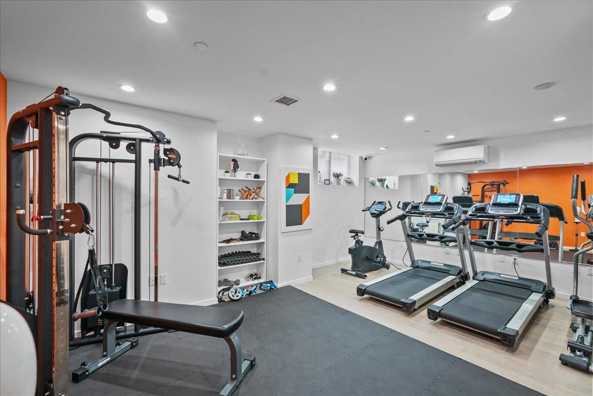 Condo Pinehurst  Manhattan, NY 10033, MLS-824060-24