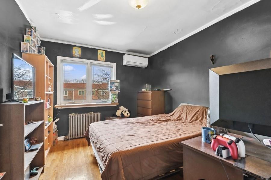 Single Family 65th  Queens, NY 11375, MLS-824200-14