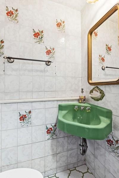 Single Family 65th  Queens, NY 11375, MLS-824200-8