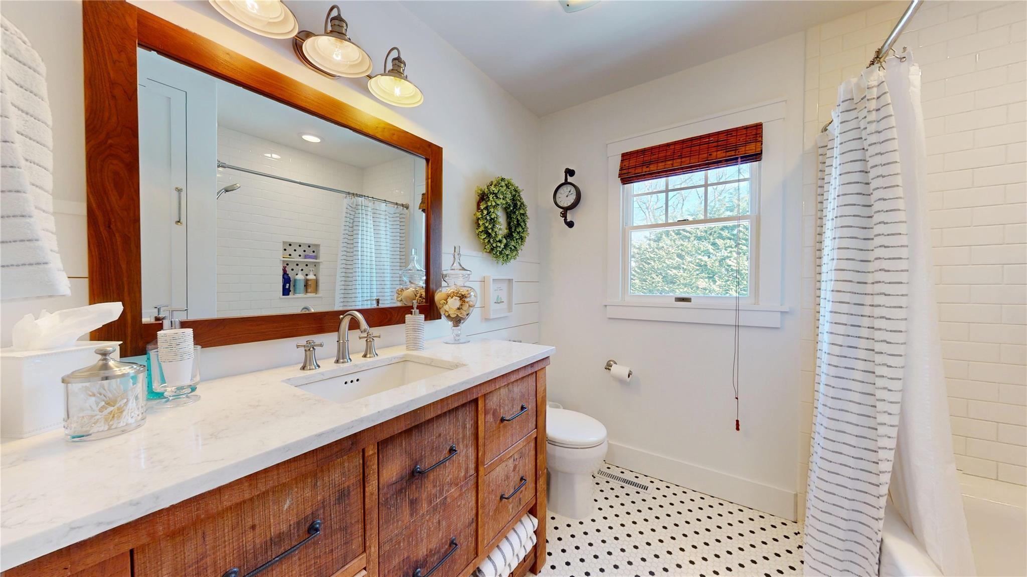 Single Family Bridle  Suffolk County, NY 11978, MLS-824230-31