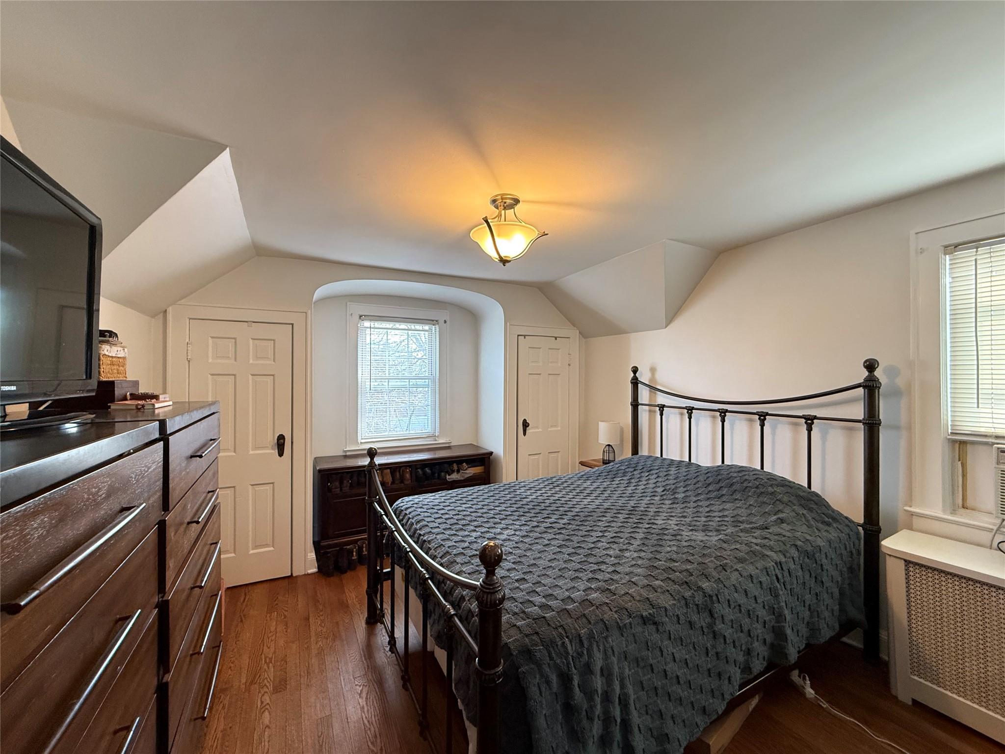 Single Family Grove  Nassau County, NY 11580, MLS-824243-15