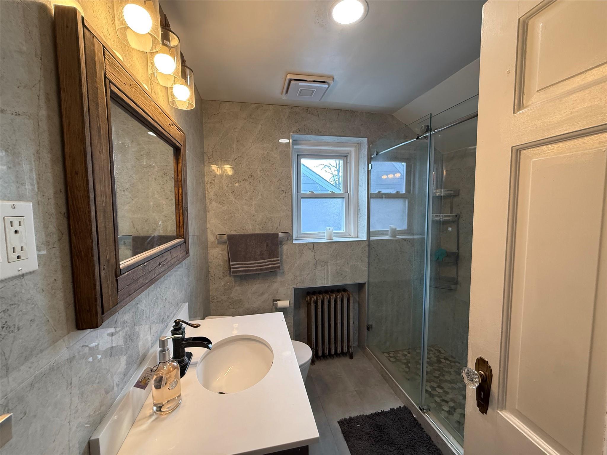Single Family Grove  Nassau County, NY 11580, MLS-824243-16