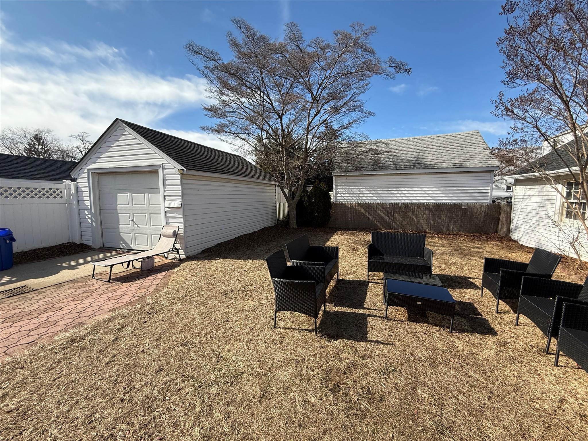 Single Family Grove  Nassau County, NY 11580, MLS-824243-2