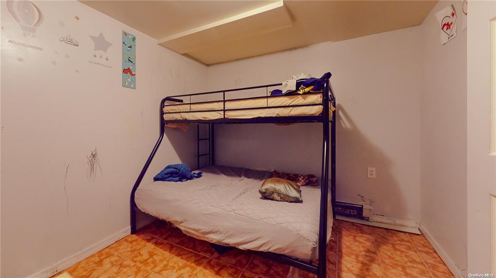 Single Family Washington  Bronx, NY 10458, MLS-824250-19