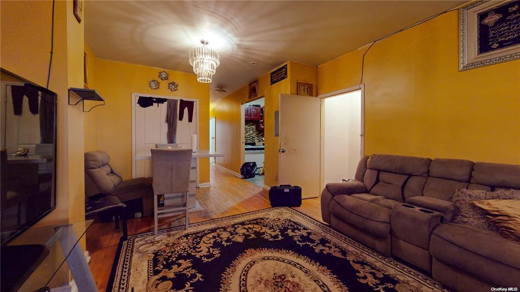 Single Family Washington  Bronx, NY 10458, MLS-824250-8