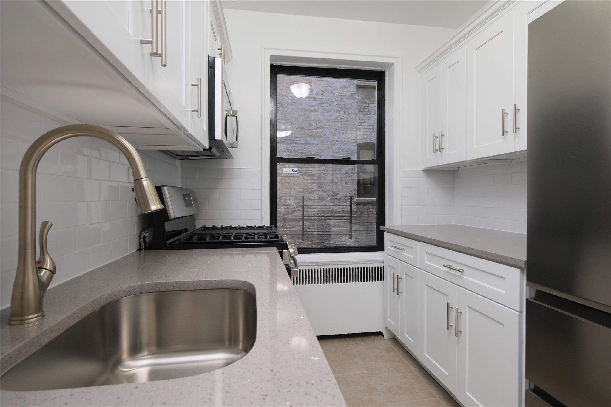 Coop Creston  Bronx, NY 10468, MLS-824312-4