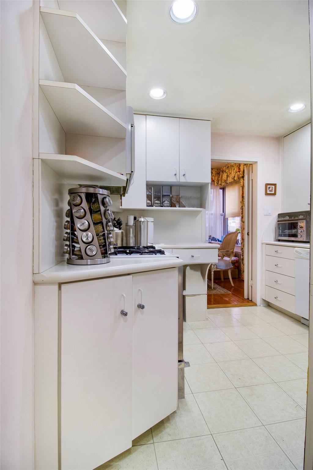 Coop 56  Manhattan, NY 10022, MLS-824339-5