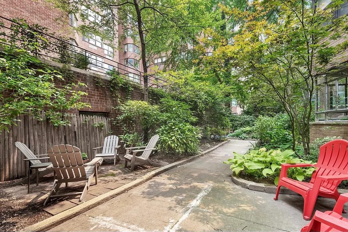 Coop 56  Manhattan, NY 10022, MLS-824339-9