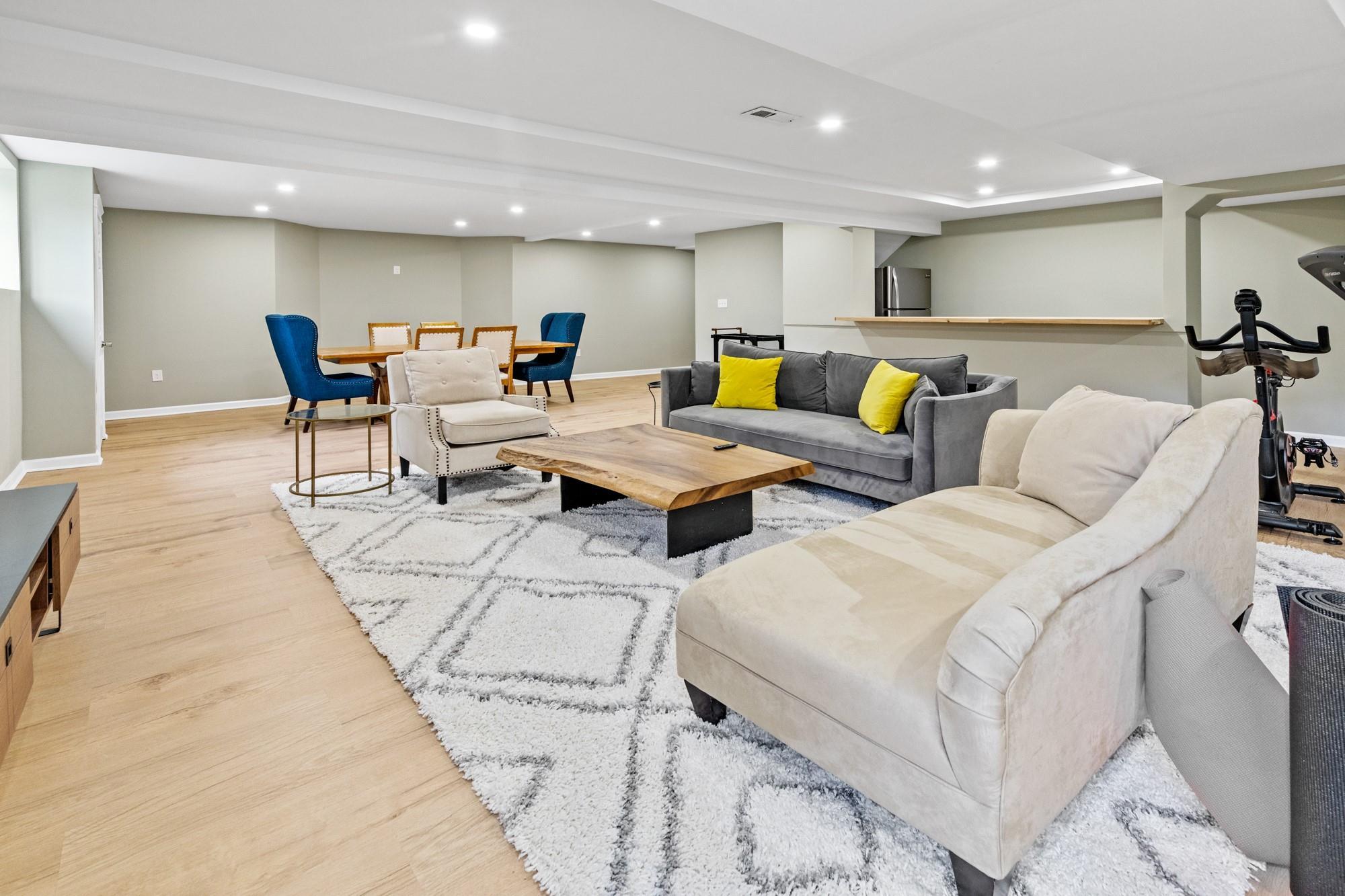 Single Family Shinnecock Hills Suffolk County, NY 11968, MLS-824362-31