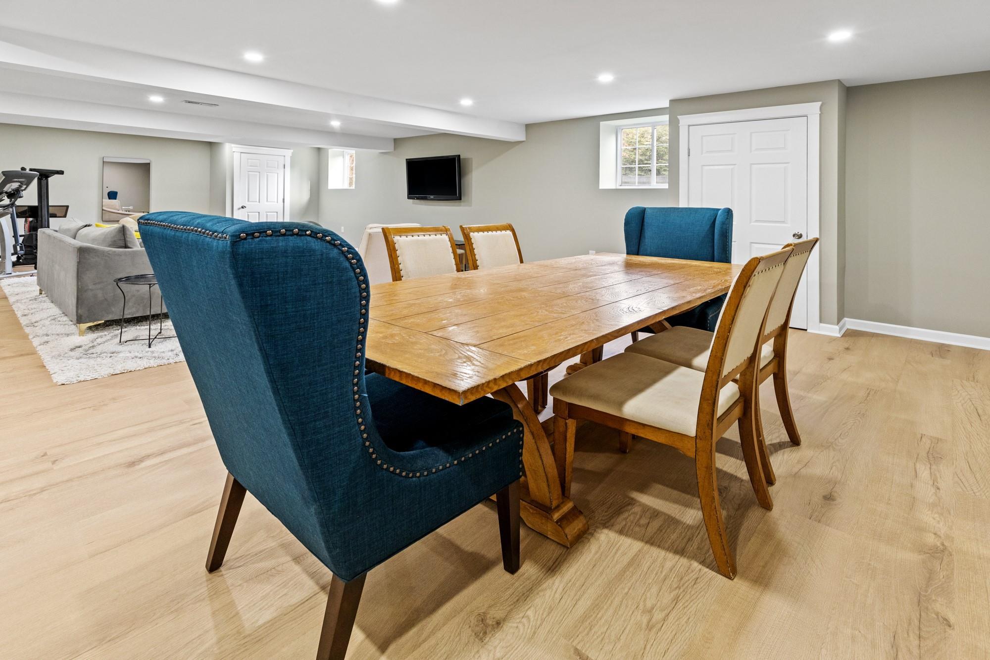 Single Family Shinnecock Hills Suffolk County, NY 11968, MLS-824362-33