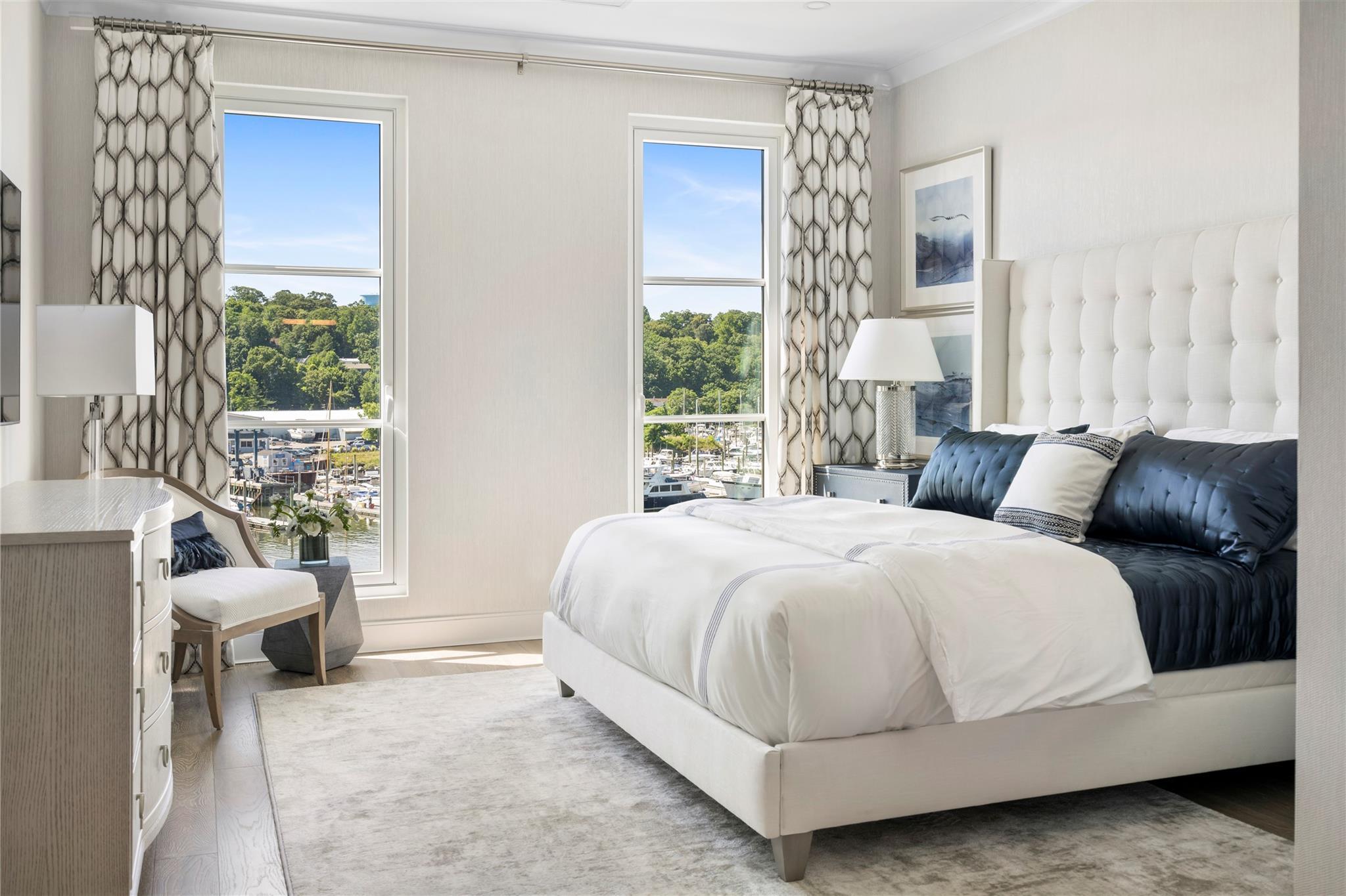 Condo Garvies Point  Nassau County, NY 11542, MLS-824375-7
