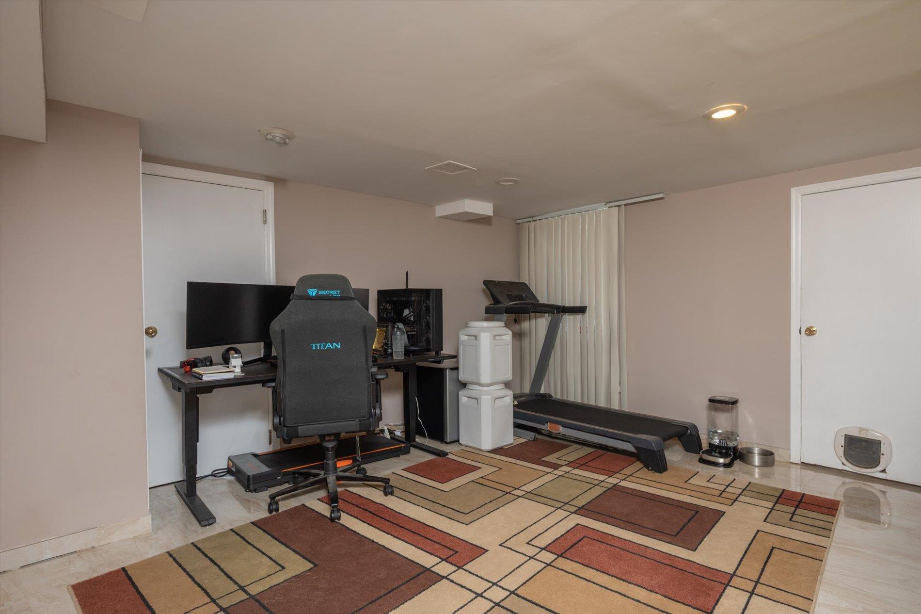 Single Family Wilmington  Suffolk County, NY 11747, MLS-824424-26