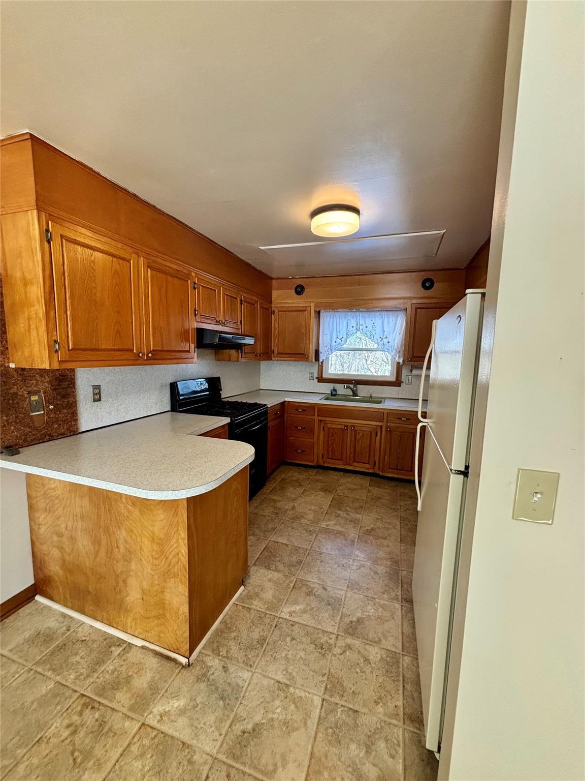 Single Family High Meadows  Orange County, NY 12586, MLS-824443-10
