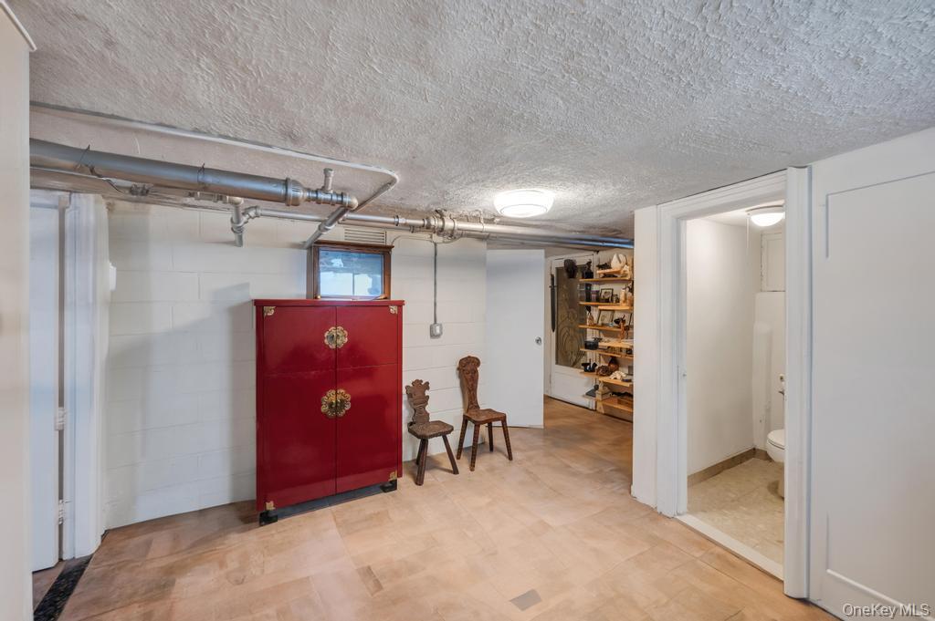 Single Family 67th Road Queens, NY 11379, MLS-824466-36