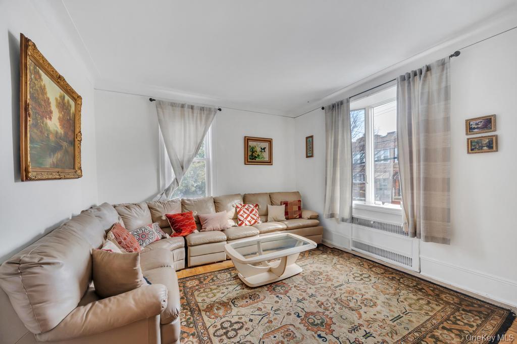 Single Family 67th Road Queens, NY 11379, MLS-824466-4