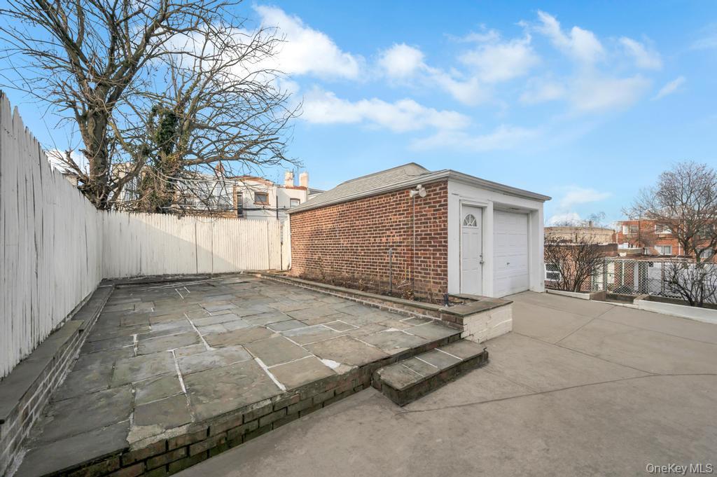 Single Family 67th Road Queens, NY 11379, MLS-824466-41