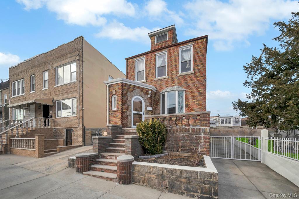 Single Family 67th Road Queens, NY 11379, MLS-824466-44