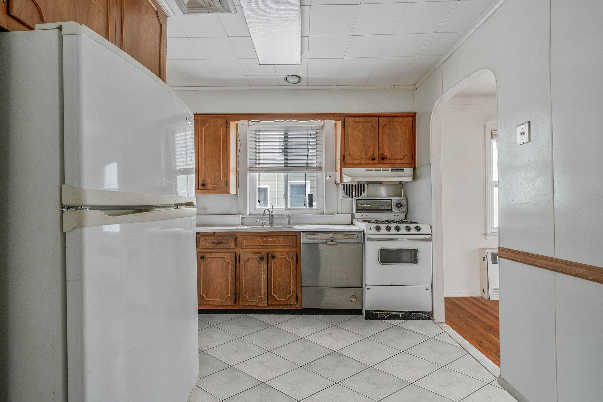 Single Family Vinton  Nassau County, NY 11561, MLS-824521-13