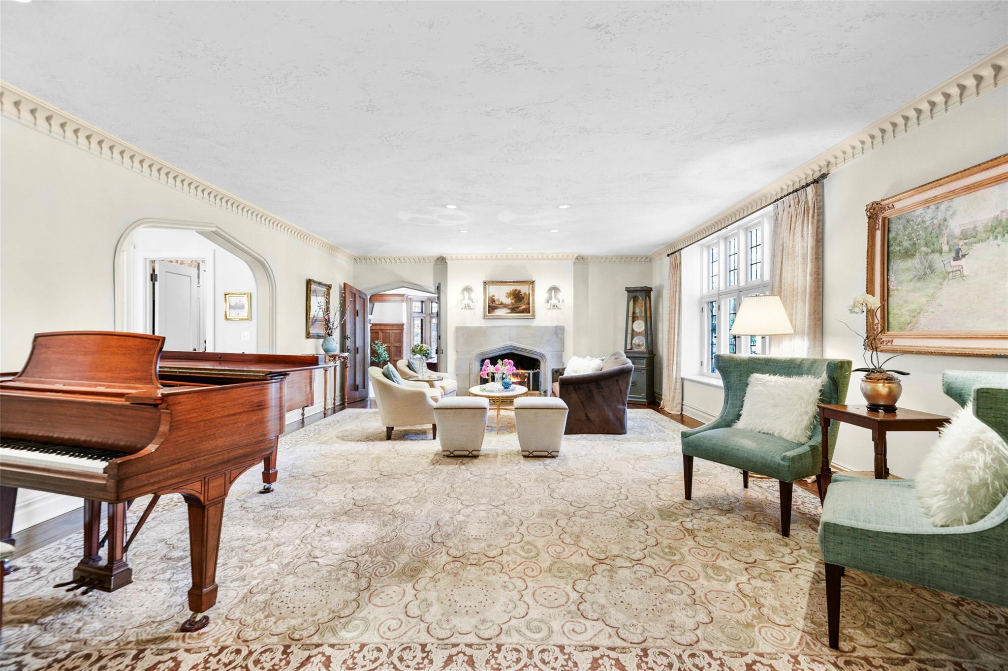 Single Family Murray Hill  Westchester County, NY 10583, MLS-824564-4