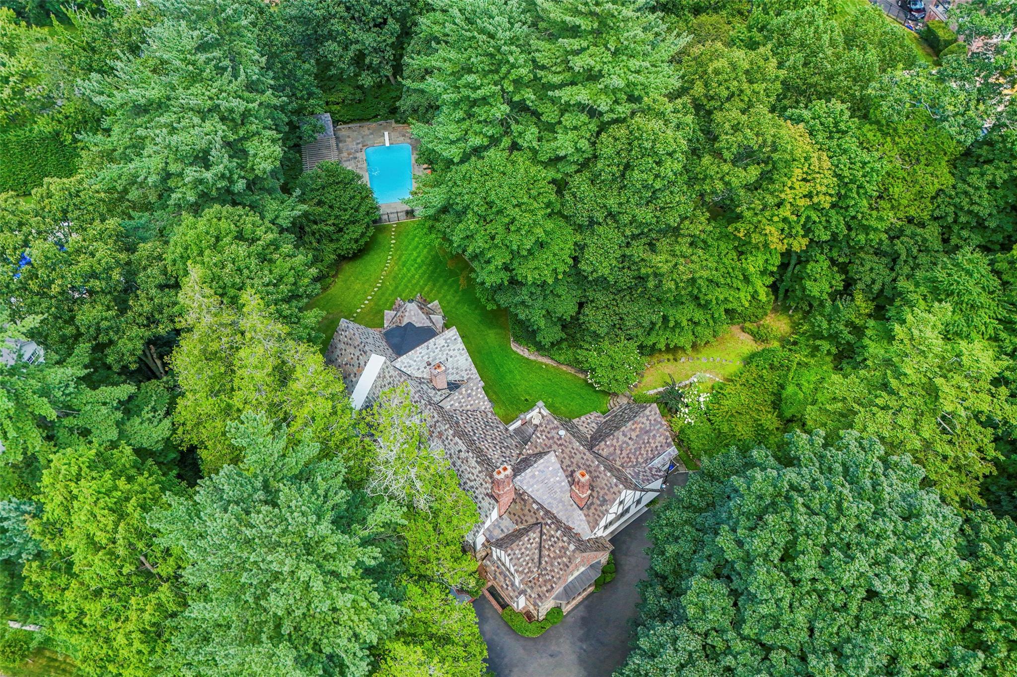Single Family Murray Hill  Westchester County, NY 10583, MLS-824564-44