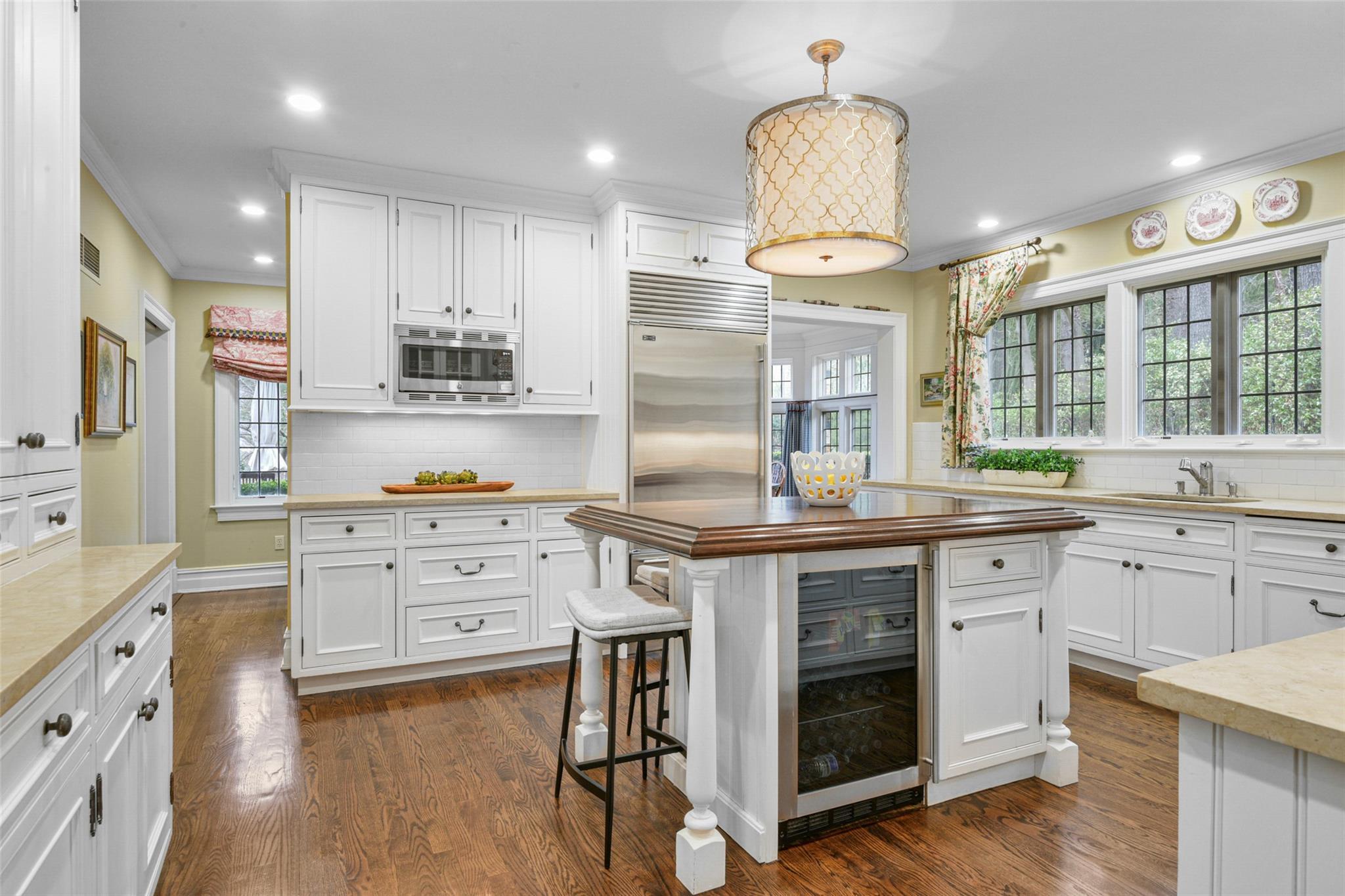 Single Family Murray Hill  Westchester County, NY 10583, MLS-824564-9