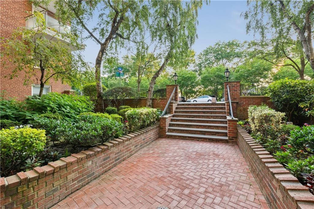 Coop Shore  Brooklyn, NY 11209, MLS-824624-17