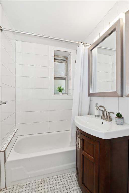 Coop Shore  Brooklyn, NY 11209, MLS-824624-9