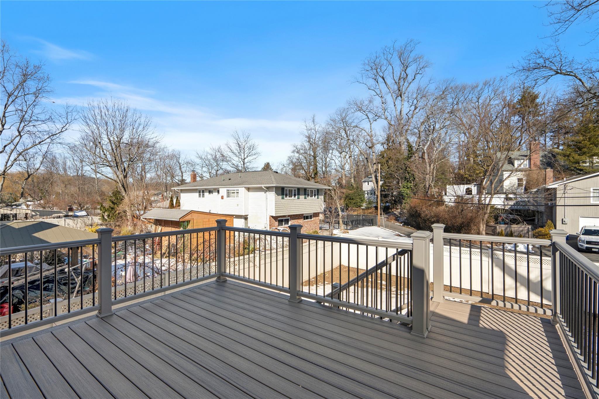 Single Family Valley  Suffolk County, NY 11743, MLS-824700-26