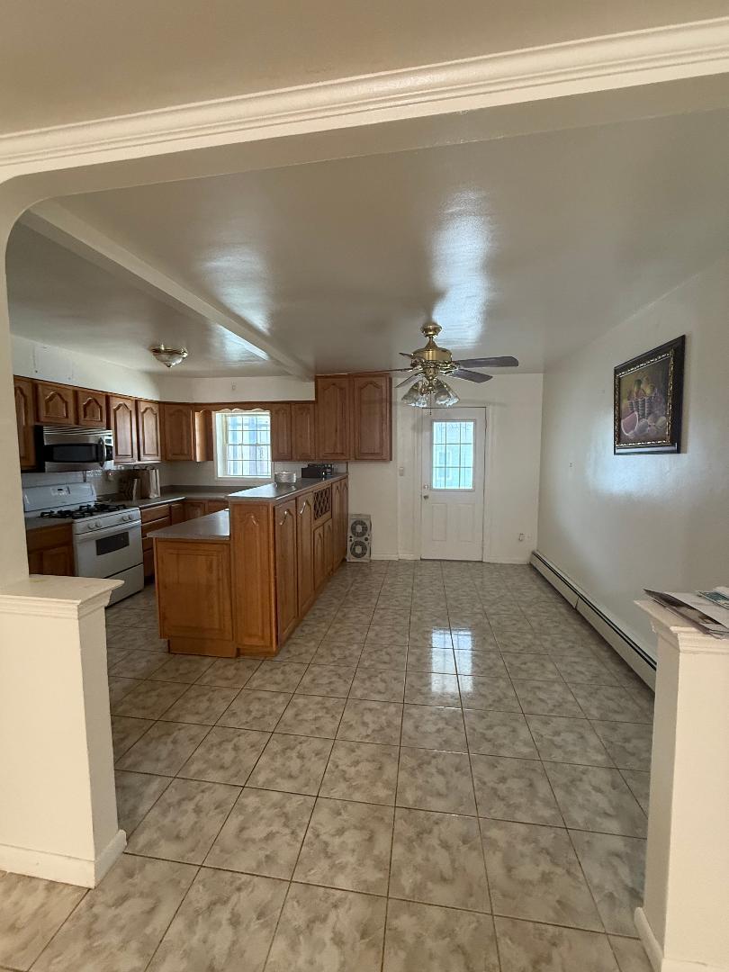 Single Family Wallace  Bronx, NY 10467, MLS-824736-10