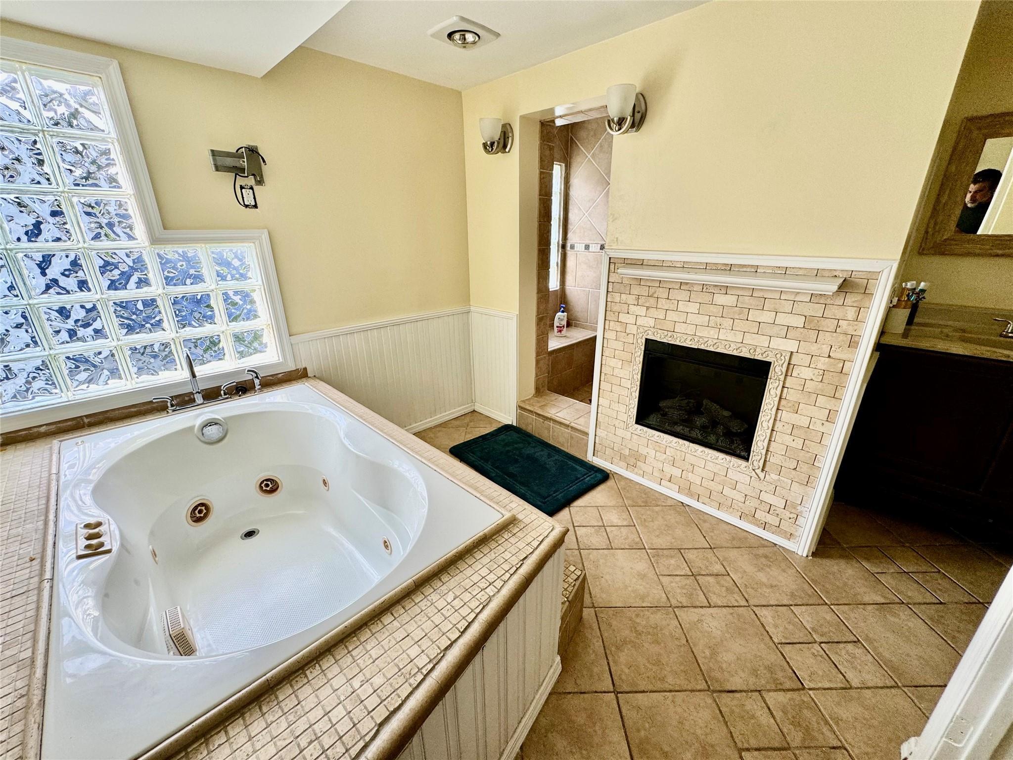 Single Family Foxhall  Ulster County, NY 12401, MLS-824752-9