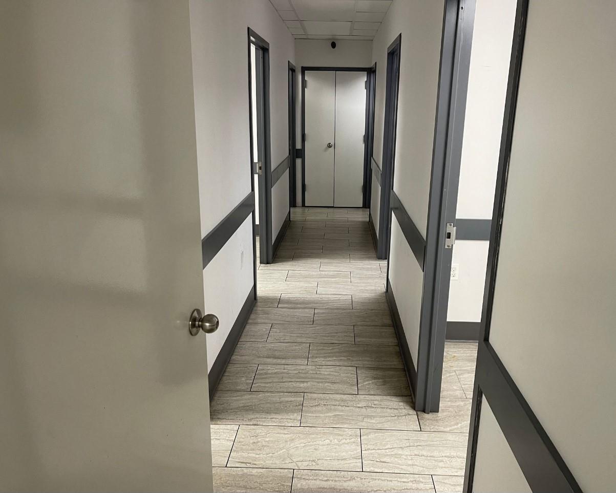Commercial Lease Manor  Bronx, NY 10472, MLS-824828-10