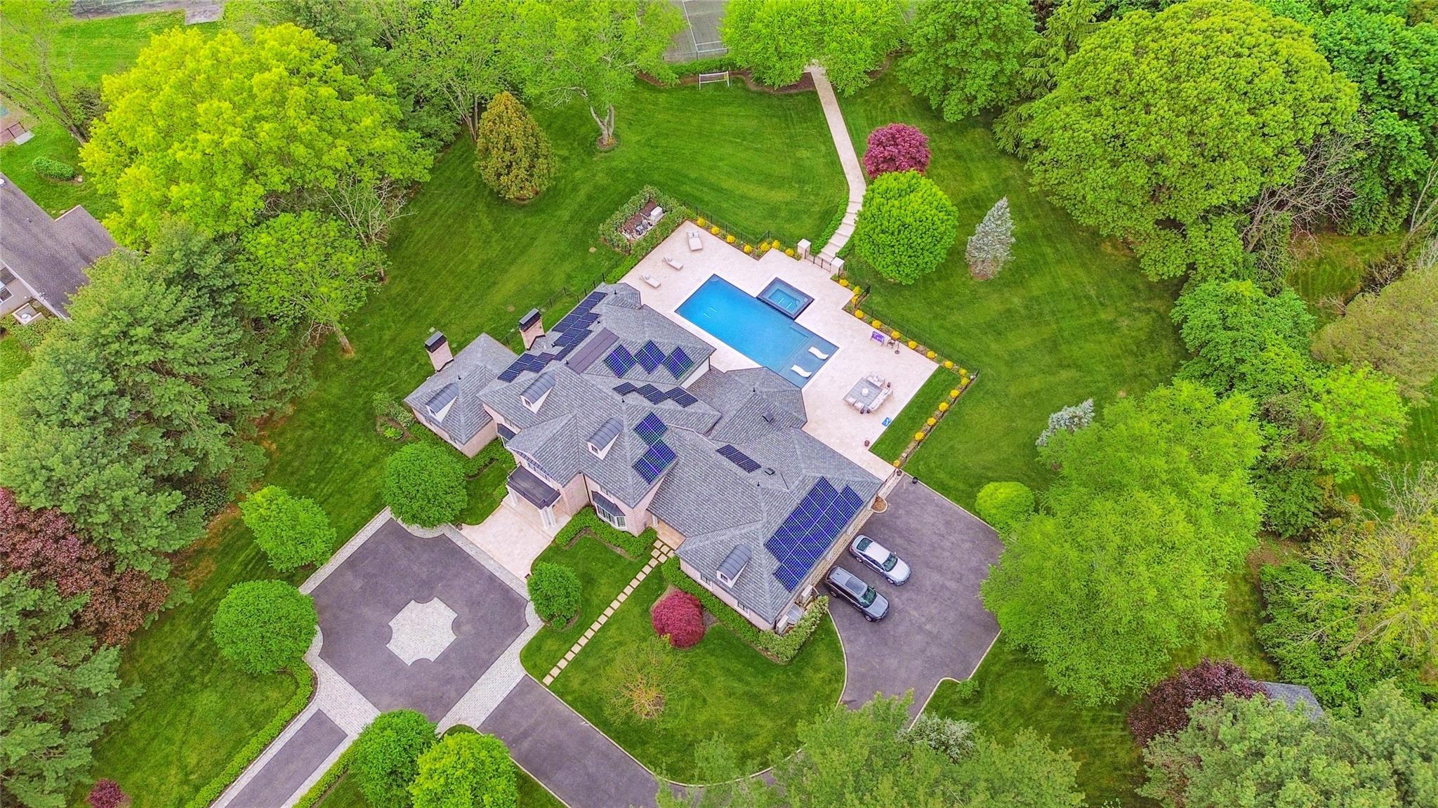 Single Family Longridge  Nassau County, NY 11545, MLS-824918-46